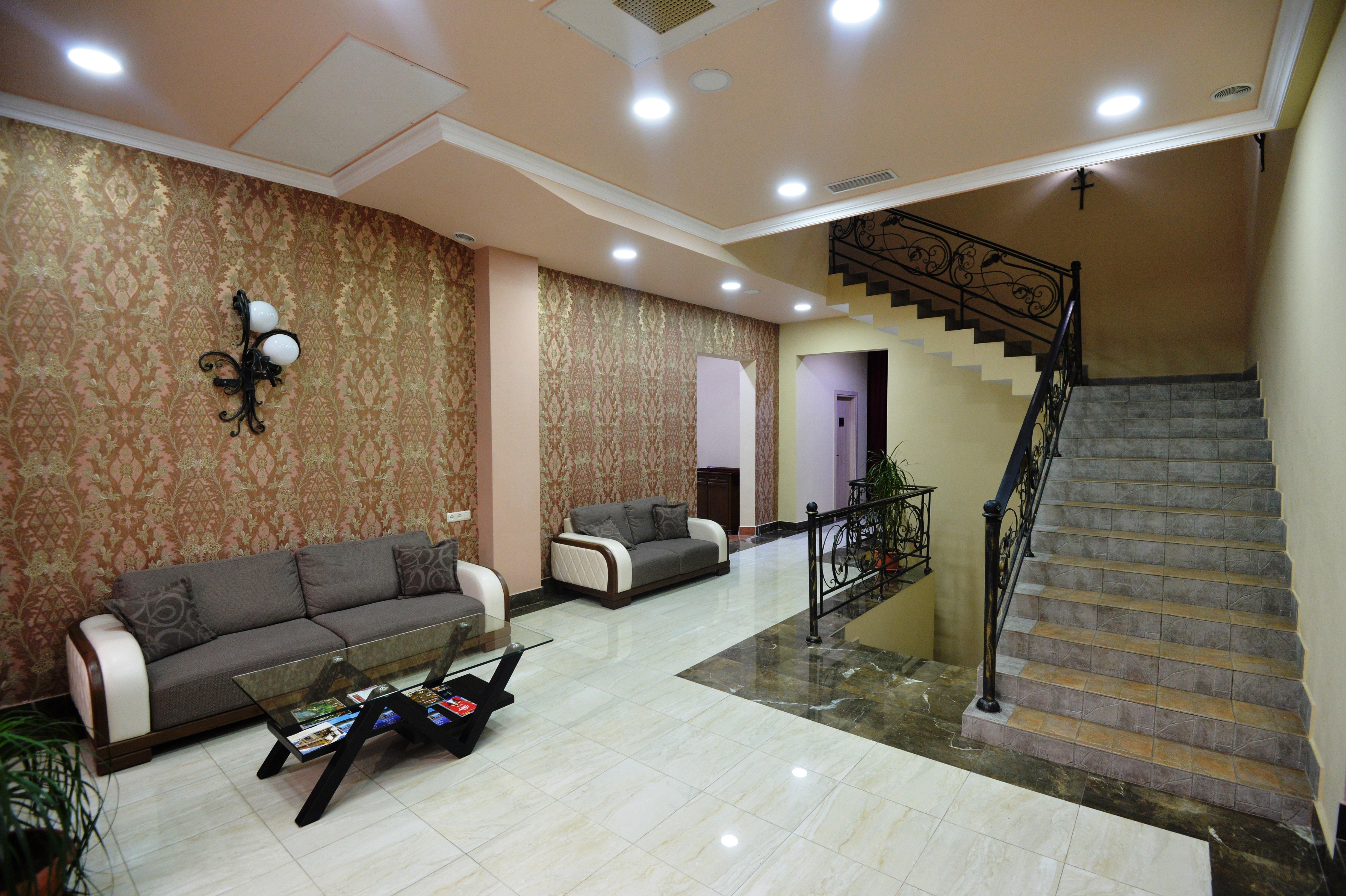 Yerevan Deluxe Hotel Exterior photo